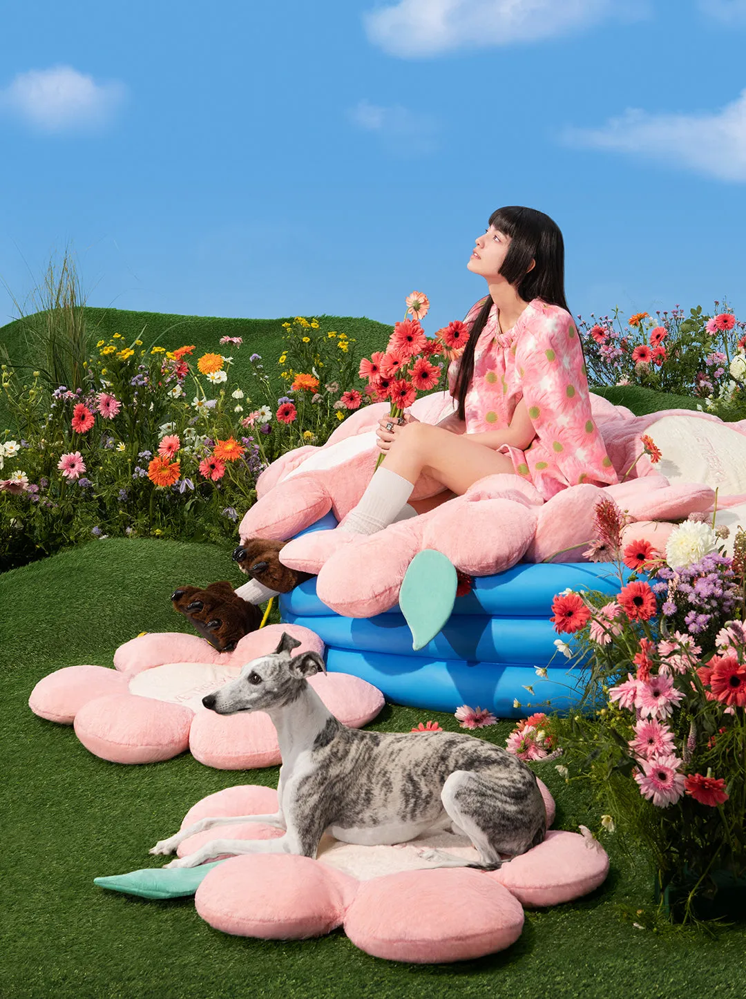 Flora Pet Bed